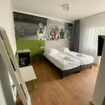 Dalma Panzio 4* Balatonvilágos