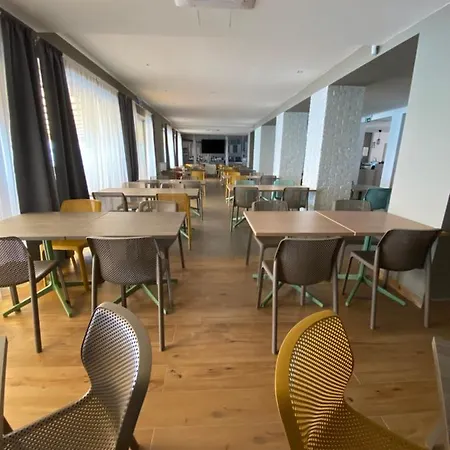 Dalma Panzio 住宿加早餐酒店 4*