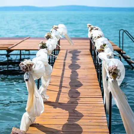 Dalma Panzio 4* Balatonvilagos