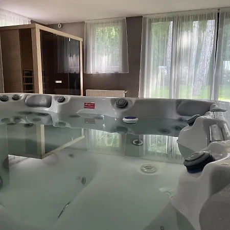 Dalma Panzio 4* Balatonvilágos