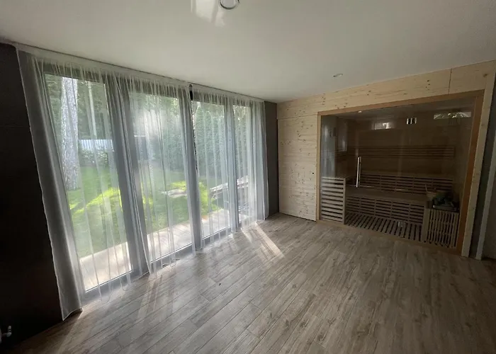 Dalma Panzio Bed & Breakfast 4*